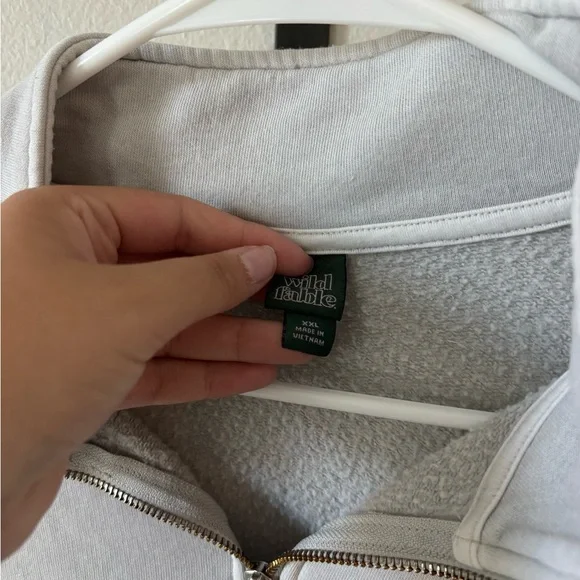 Wild Fable Light Gray Quarter-Zip Sweatshirt - Picture 4 of 5